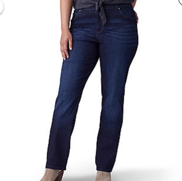 Lee Denim - Lee straight leg 16 short jeans